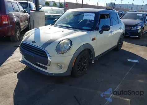 2018 Mini Hardtop Cooper z USA, uszkodzony, nr VIN WMWXU1C55J2F79895